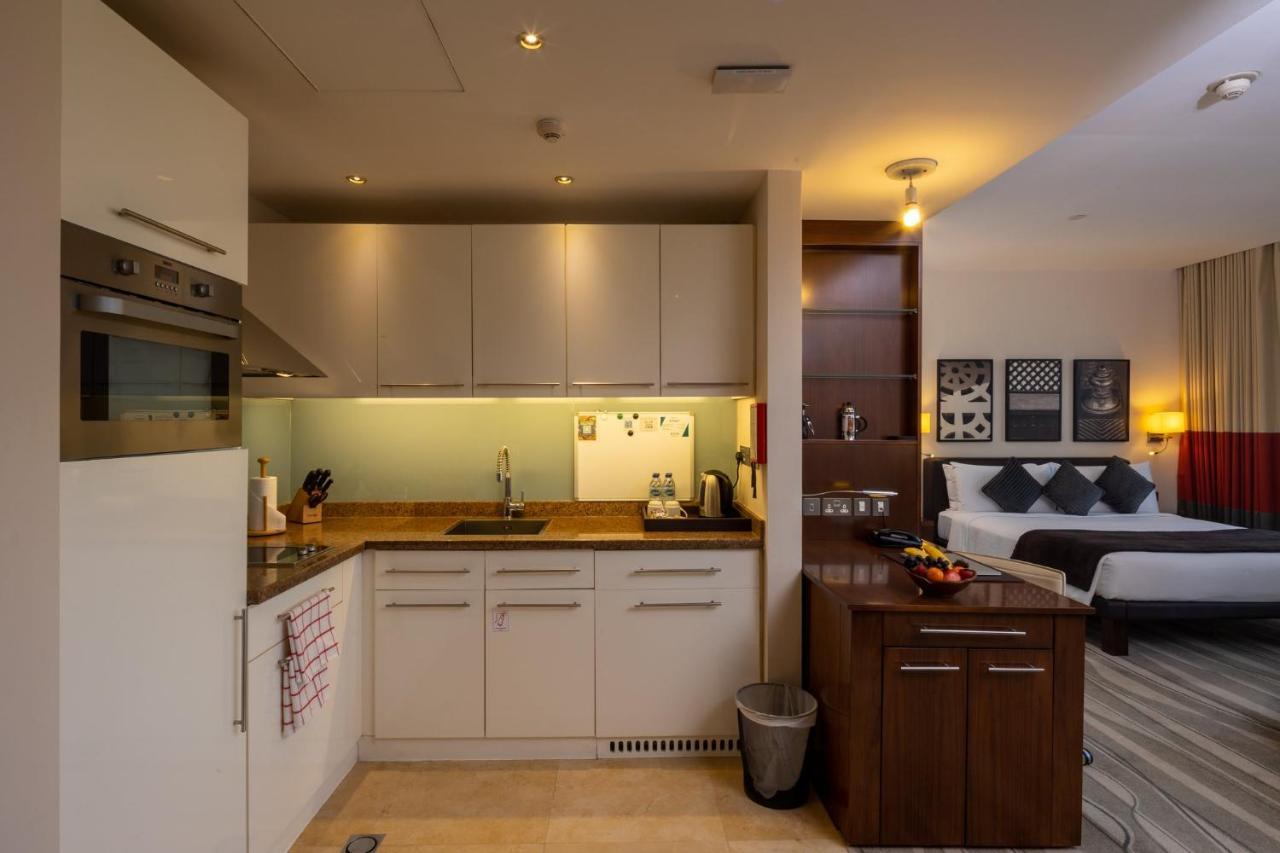 Staybridge Suites Yas Island Abu Dhabi By Ihg Buitenkant foto
