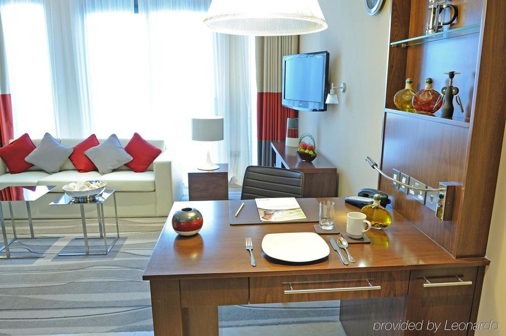 Staybridge Suites Yas Island Abu Dhabi By Ihg Kamer foto