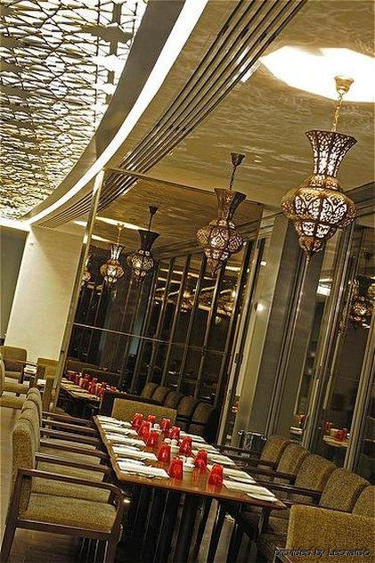 Staybridge Suites Yas Island Abu Dhabi By Ihg Restaurant foto